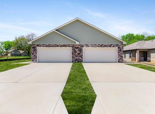6139 Park St, Shawnee, KS 66216