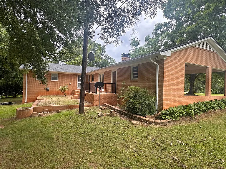 126 Ridgeway Church Rd — Photo 8