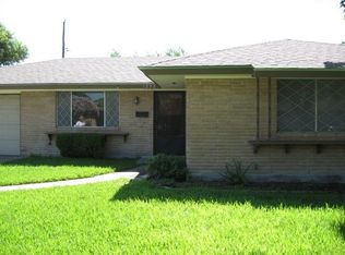 1232 Euclid Cir, Portland, TX 78374