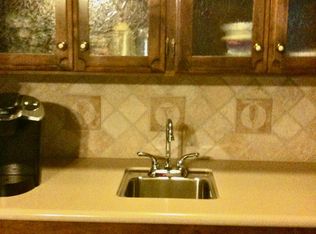 203 E Redwood St, Hanford, CA 93230