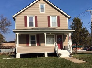 1101 McDonald Ave, Aurora, IL 60506