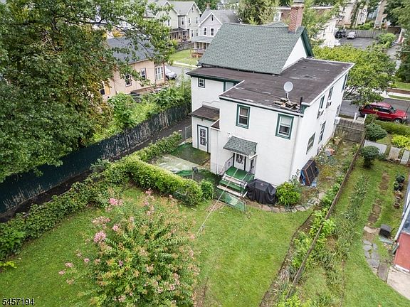 2nd image of 132 Elm St