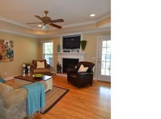 527 Williamston Dr, Winterville, NC 28590