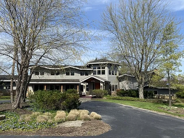 52 Otis Rd photo 1