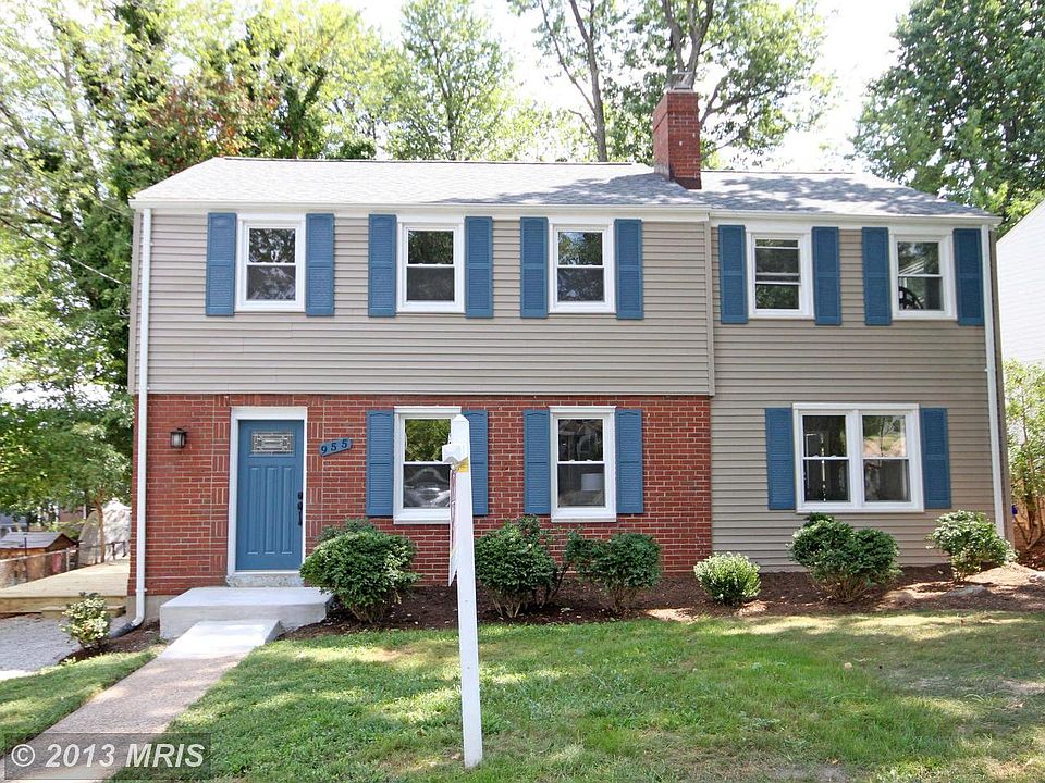 1st image of 955 N Madison St