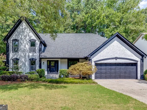 700 Mabry Rd, Sandy Springs, GA 30328