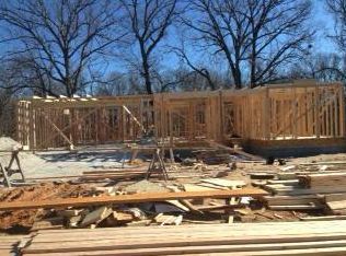 1050 S Nemett Cir, Pea Ridge, AR 72751