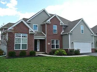 3167 Sterlingwood Ln, Perrysburg, OH 43551