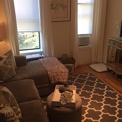 Rented by Reliance Realty Partners LLC  | media 10