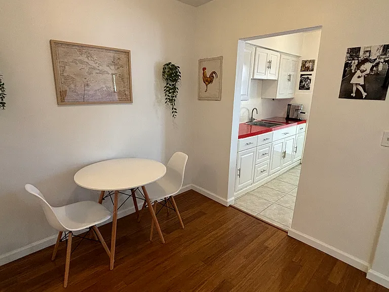 7424 Byron Ave #9B — Photo 22
