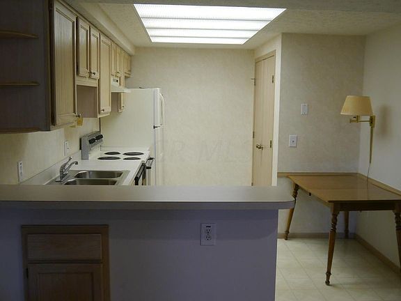 4th image of 5749 Willow Lake Dr