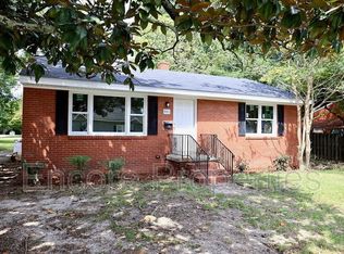 901 Stewart St, Fuquay Varina, NC 27526