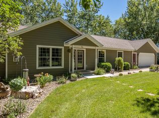 E12506 Man Mound Rd, Baraboo, WI 53913