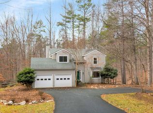 652 Big Oak Rd, Charlottesville, VA 22903