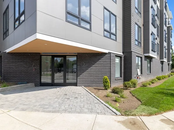 66 McGrath Hwy #301, Quincy, MA 02169