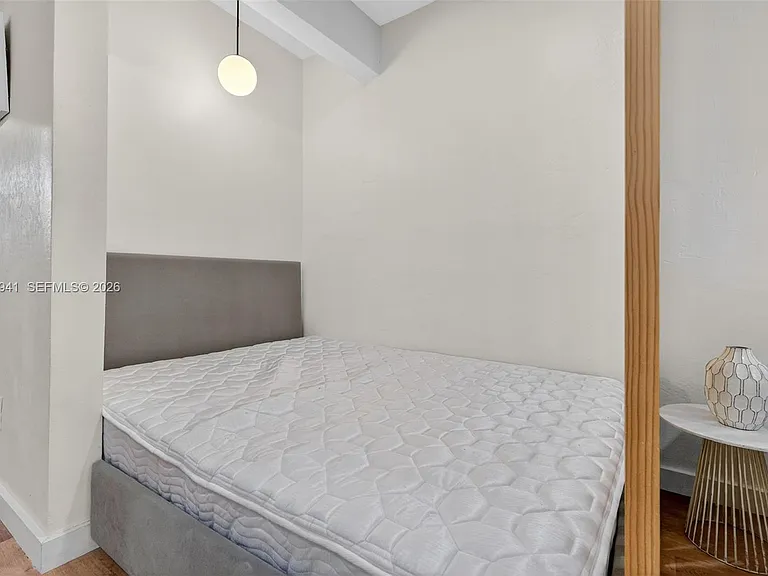 428 Collins Ave #10 — Photo 12