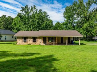 11 Lake St, Greenbrier, AR 72058