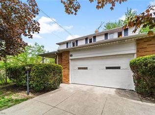 2413 Claver Rd, University Heights, OH