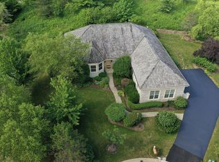 5414 Promontory Ln, Long Grove, IL 60047