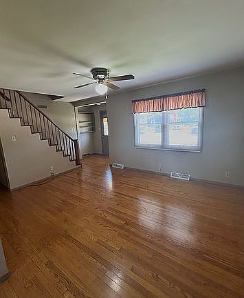 4th image of 209 A St