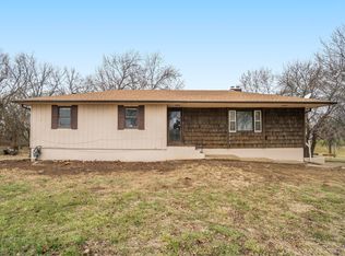 4051 SE Shawnee Heights Rd, Tecumseh, KS 66542
