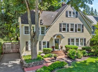 66 Summit Dr, Rochester, NY 14620