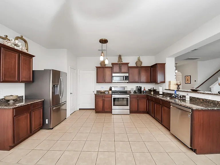 9423 Grand Spark Dr — Photo 11