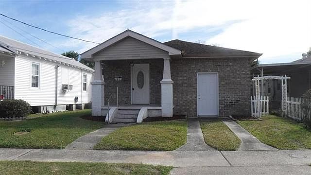 1st image of 621 Avenue C