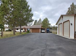 60865 Billadeau Rd, Bend, OR 97702
