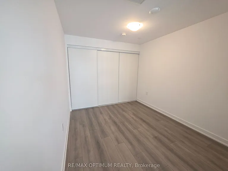 7437 Kingston Rd #705B — Photo 12
