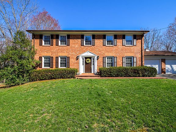 2nd image of 3630 Dogwood Ln SW