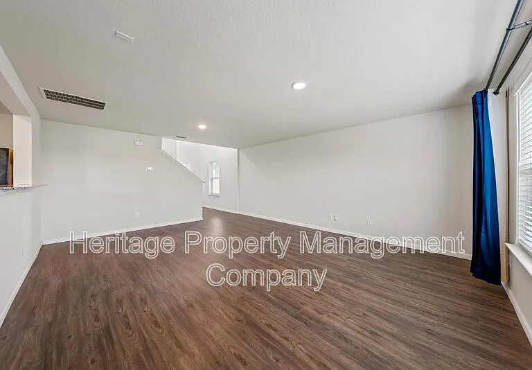 6231 Antares — Photo 10