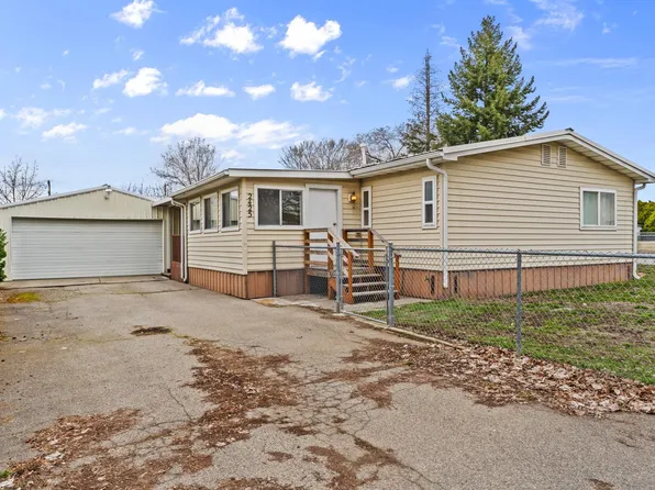 2425 N Bates Rd, Spokane, WA 99206