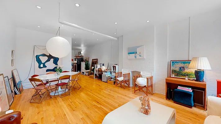 Rented by Tipping Point Real Estate LLC | media 16