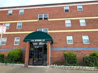 116 Spring St APT C4, Boston, MA 02132