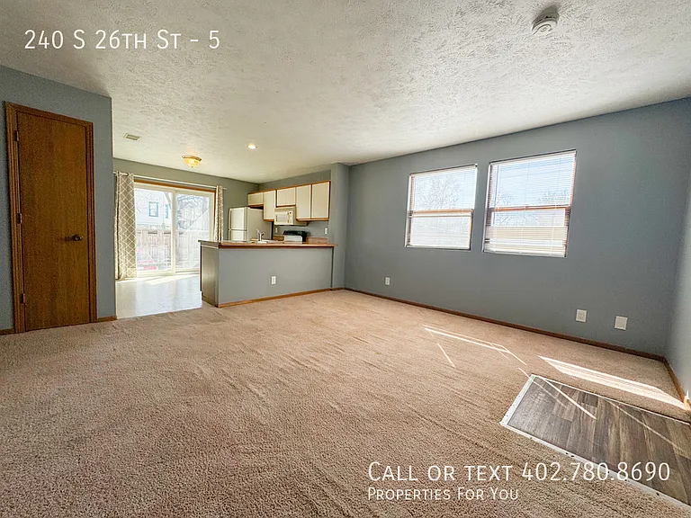 240 S 26th St #5 — Photo 1