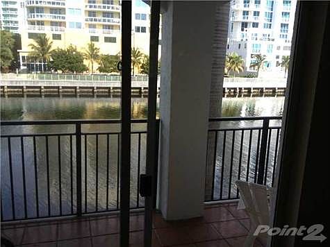 2nd image of 3135 NE 184th St APT 2203