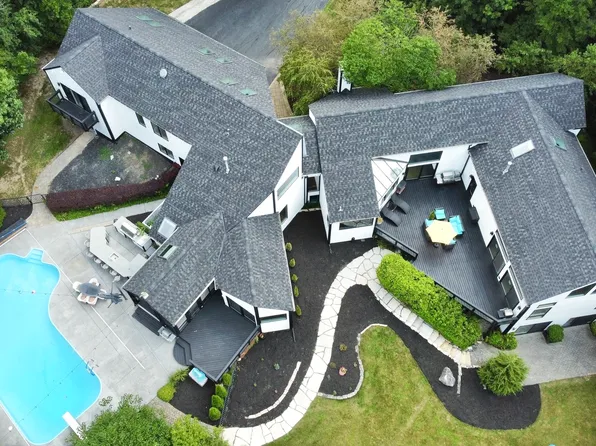 112 Ravine Ln, North Barrington, IL 60010