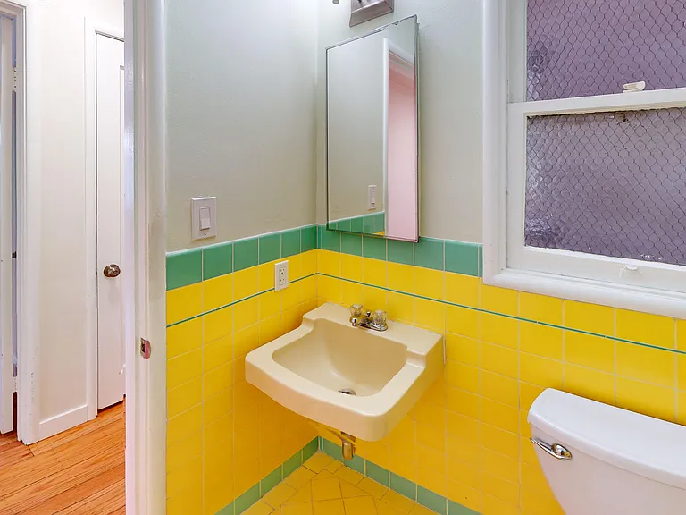 359 Vernon St #201 — Photo 9
