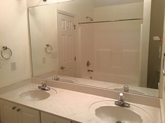 Double sinks in master bath