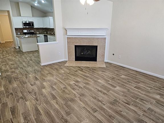 2nd image of 2115 Summit Meadow Dr