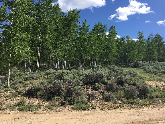 Southwest corner Beaver Cir