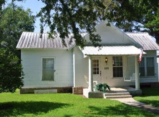 211 E Rose Ave, Foley, AL 36535