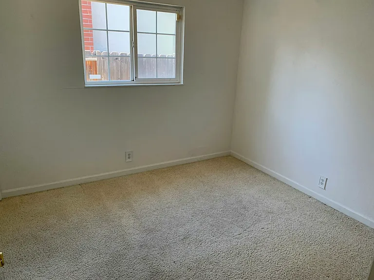 1537 Heartwood Dr — Photo 21