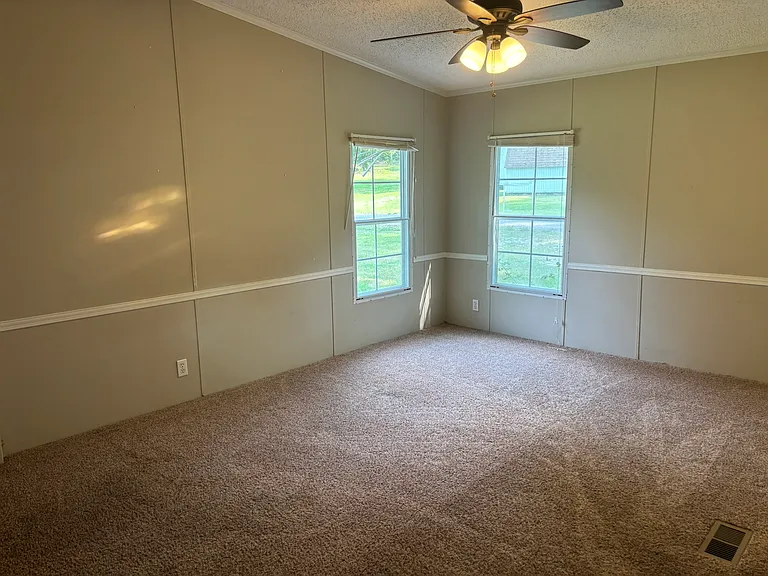 111 Jackson Rd — Photo 14