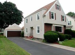 130 Hoover Rd, Rochester, NY 14617