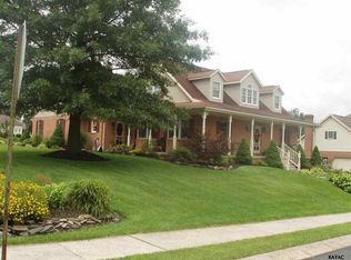 1768 Country Rd, York, PA 17408