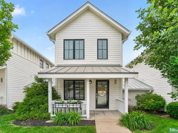 620 Pierce St, Omaha, NE 68108