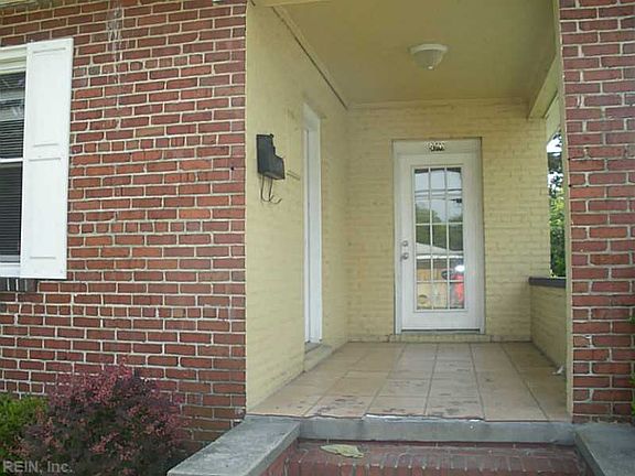 2nd image of 9300 Belgrave Ave