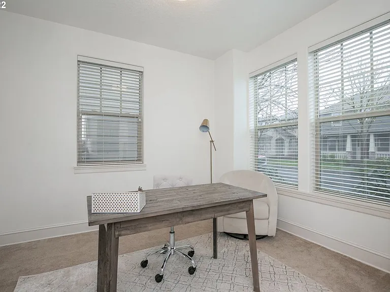 17335 SW Montague Way — Photo 6